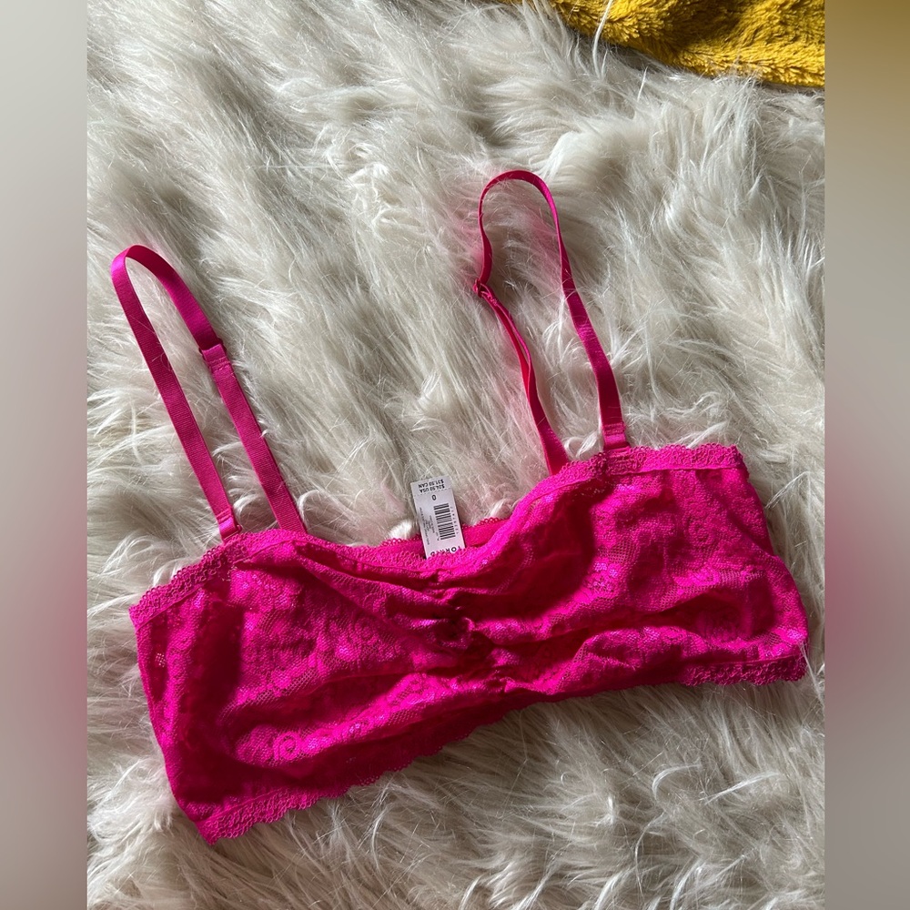 Torrid | NEW! Hot Pink Lace Removable Straps Bralette - Picture 4 of 5